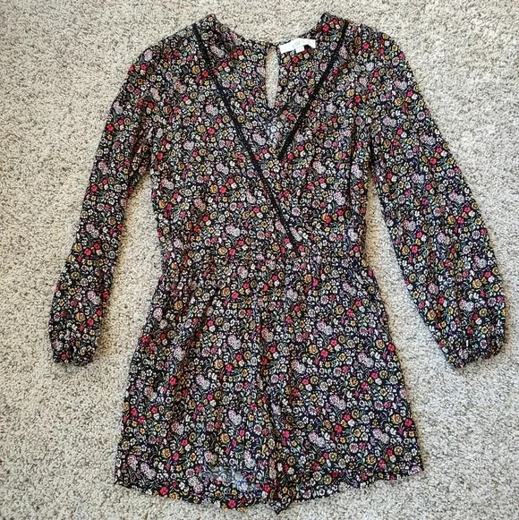 LOFT Floral Romper - XS - Picture 4 of 6